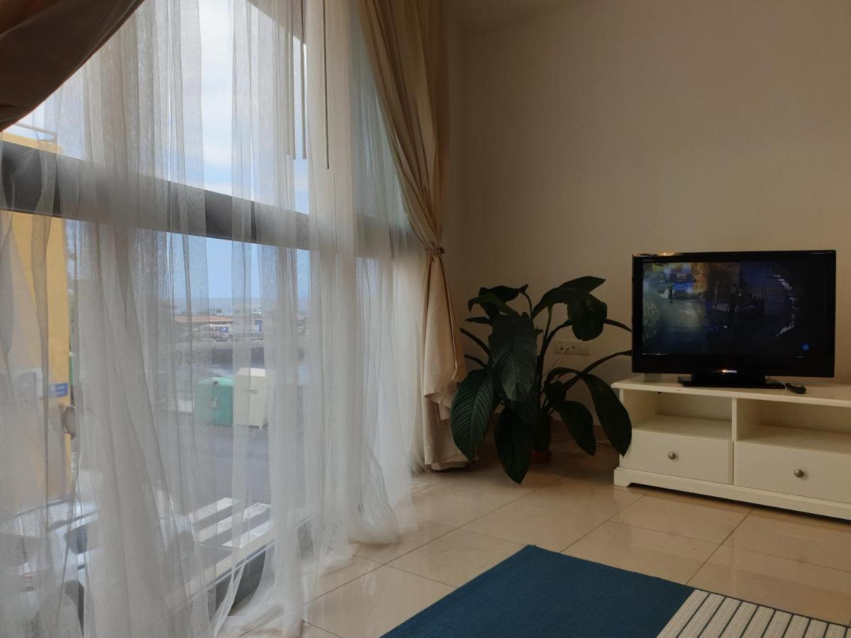 Apartamento Frente Al Puerto De Candelaria A 20 Metros De La Playa. Exteriér fotografie